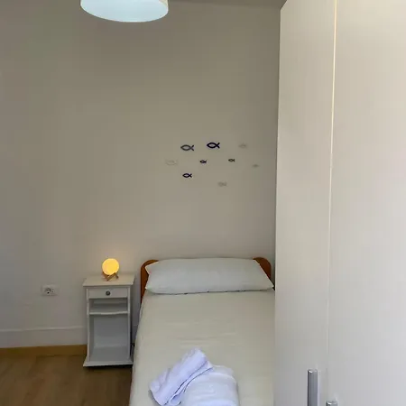 Casco Historico Con Vistas A La Ria Vigo